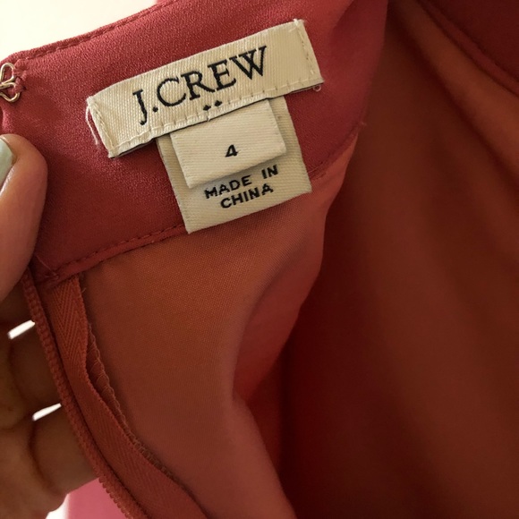 J Crew peachy mauve wrap skirt. Size 4 - Picture 3 of 4